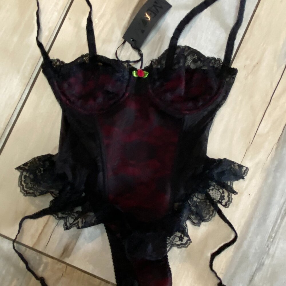 BRAND NEW- NWT- Dolls Kill WIDOW Release the Bats Lace Bodysuit Lingerie Size M